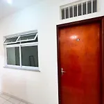 Apartamento Completo E Bem Localizado! Casa Biarritz!